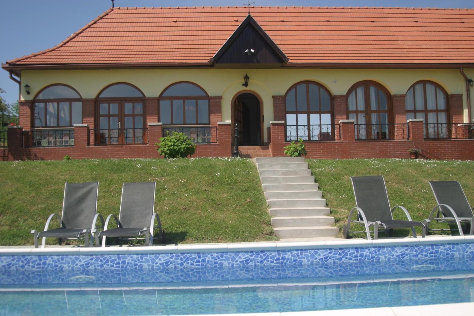 Villa Teleki Exteriér fotografie